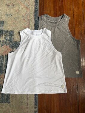 Vuori White & Gray Tank Tops - Women’s Athletic Ribbed Tanks (2-Pack)